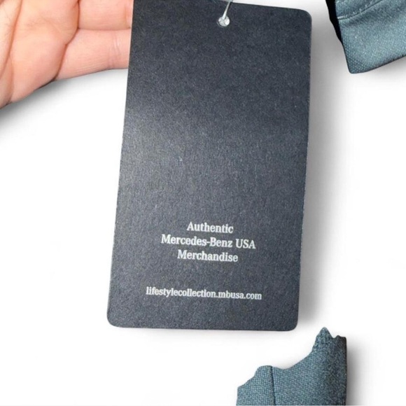 Official Mercedes Benz Callaway Gray Polo Shirt with Logo - Picture 3 of 6